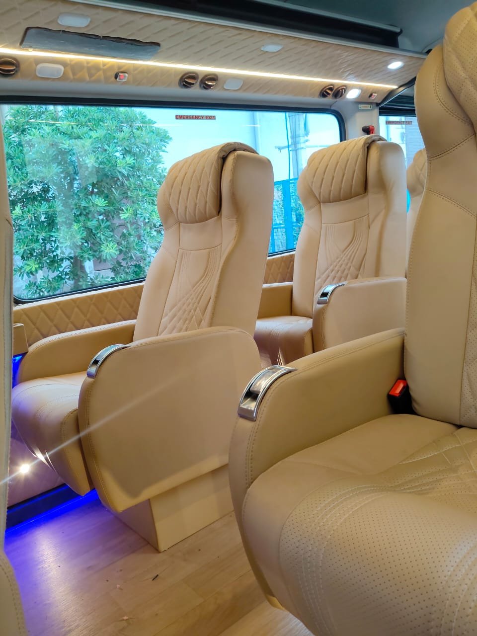 WhatsApp Image 2025-12-04 at 16.07.17_075ce273.jpg - Supreme Car Rental